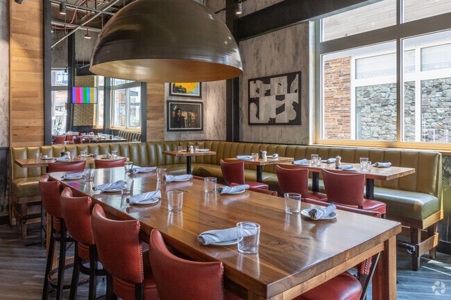 Burtons Grill has delicious food and the atmosphere is cozy and inviting in Sterling.