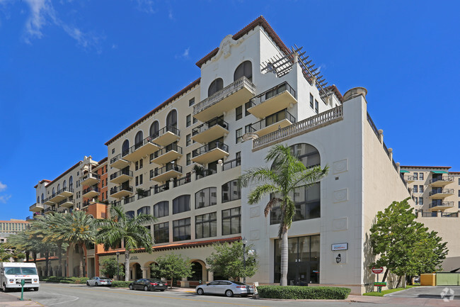 Building Photo - 51 Merrick