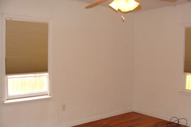 Building Photo - 1808 E 39th St