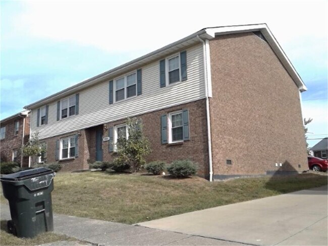 Building Photo - 2908 Winter Garden Dr