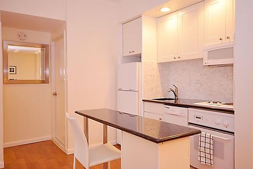 Building Photo - 150 W 51st St