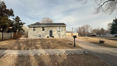 Building Photo - 3040 Garland Terrace