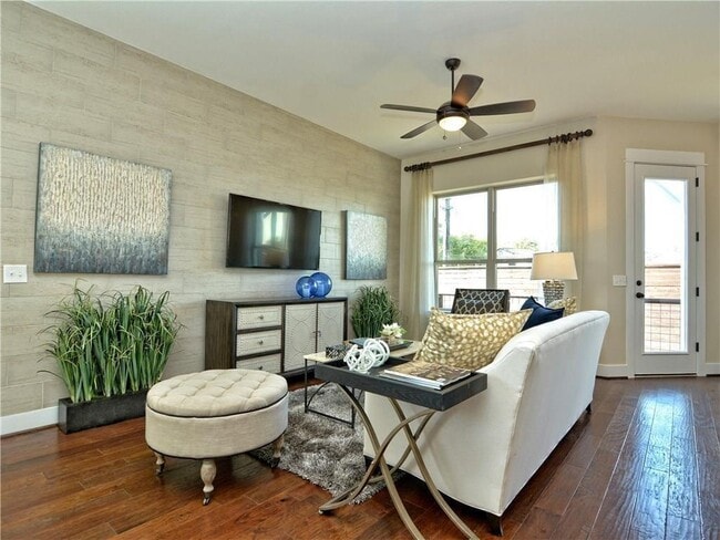 Building Photo - 12504 Red Sparrow St