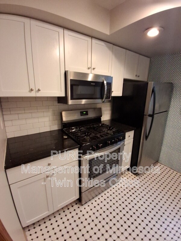 Primary Photo - 3149 Aldrich Ave S