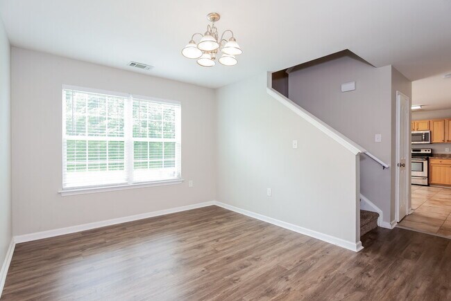 Foto del edificio - 721 Overlook Rd