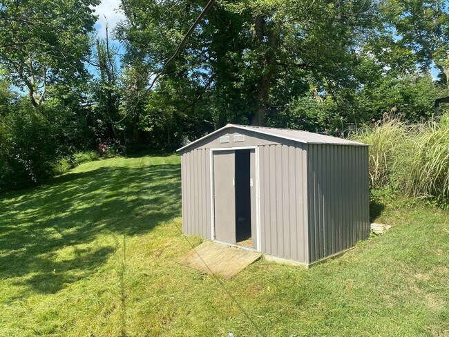 Foto del edificio - 3541 N Valleyview Dr