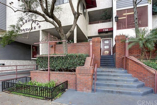 Primary Photo - 730 W 4th St