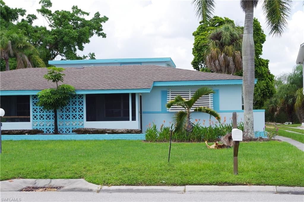 1209012092 Siesta Dr, Fort Myers, FL 33931 Townhome Rentals in Fort
