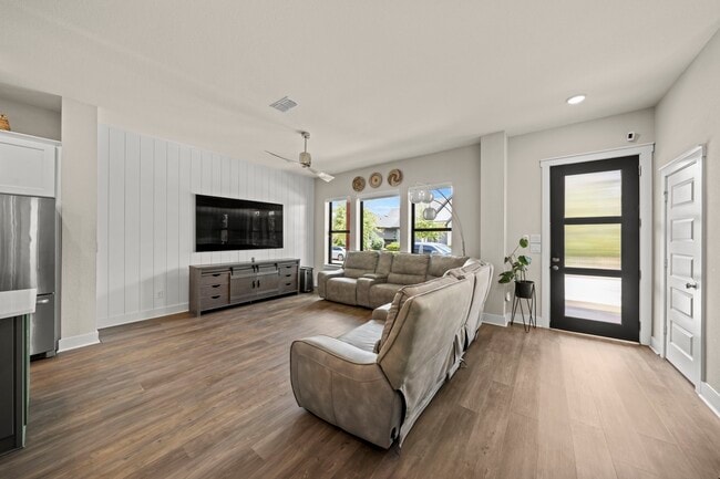 Foto del edificio - 18507 Parkland Square Pl