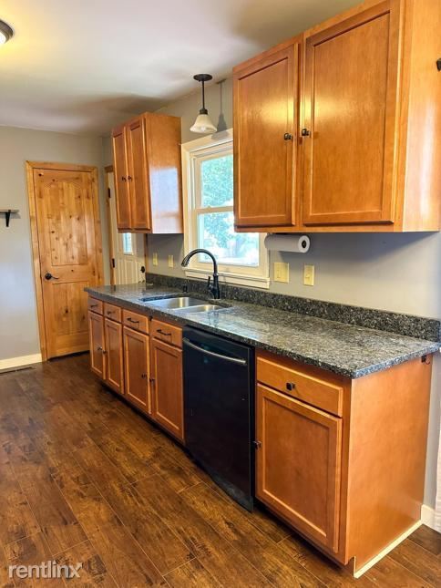 Building Photo - 4 br, 2 bath House - 929 i 5th Street W