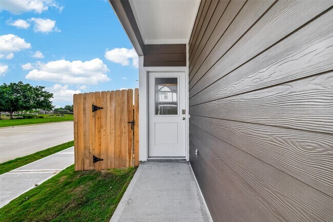 Foto del edificio - 3554 Shearwater St