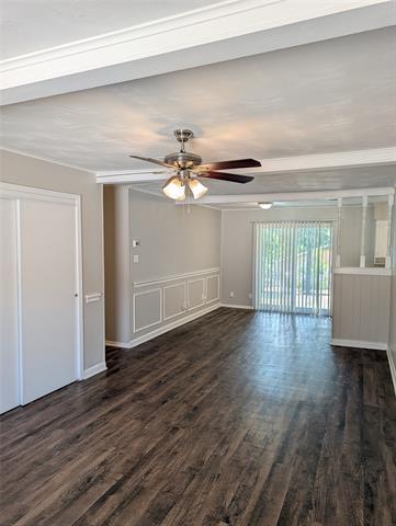 Foto del edificio - 1820 Warren Ln