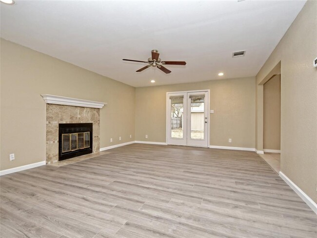 Foto del edificio - 610 Bristlewood Cove