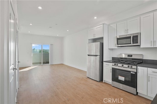 Foto del edificio - 8750 Sepulveda Blvd