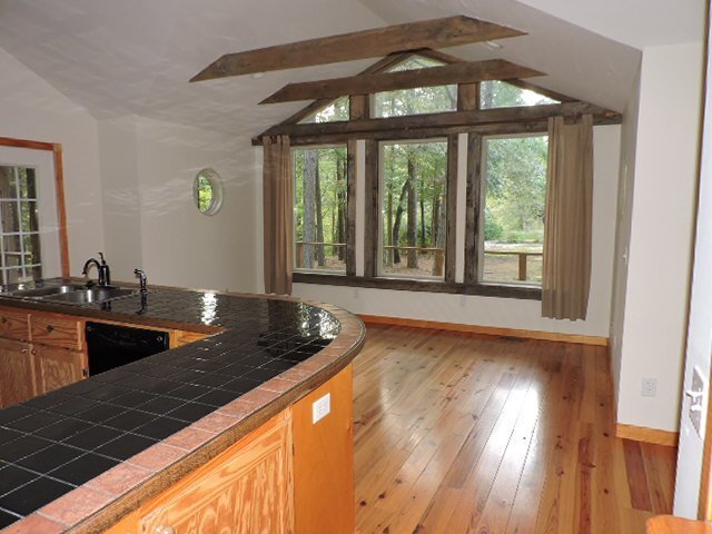 Foto del edificio - THE COTTAGE AT RIVERCREST