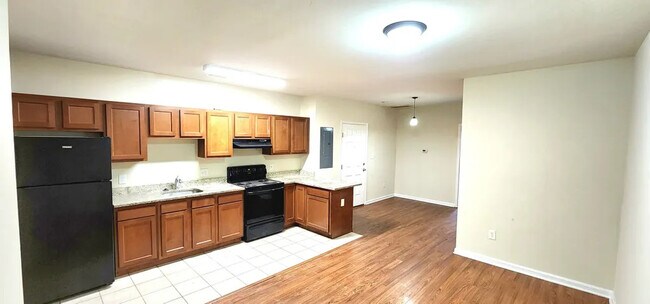 Foto del edificio - 173 36th St NE
