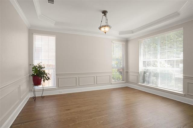 Foto del edificio - 2709 Indian Oak Dr