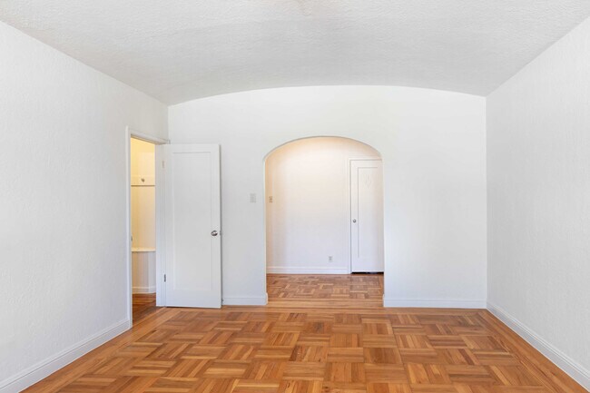 Foto del edificio - 1965 Page St