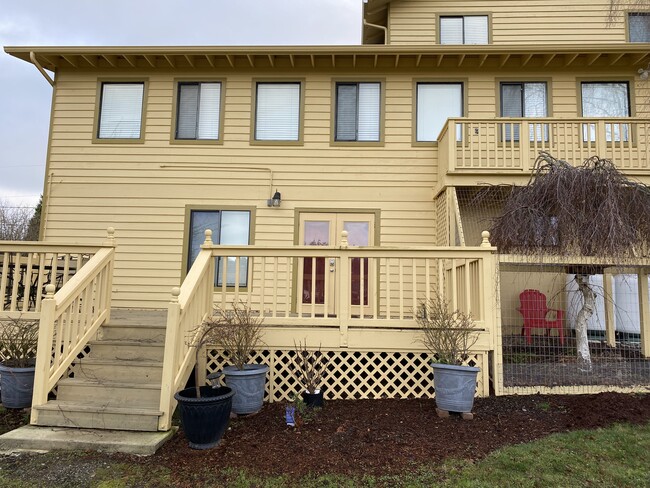 Deck to apartment French Doors - 702 Alexander St