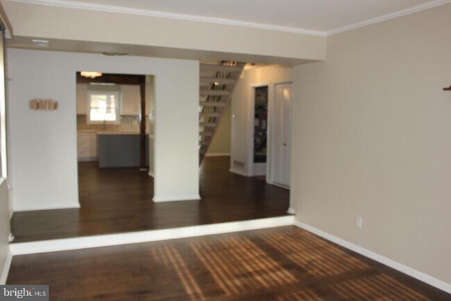 Foto del edificio - 252 Marble Ct