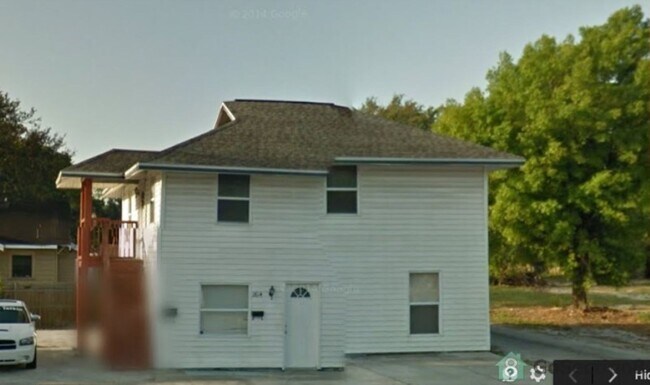 Building Photo - 2614 5th Ave S