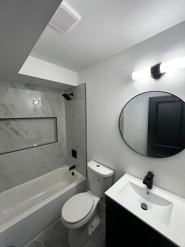 Foto del edificio - 124 N Felton St