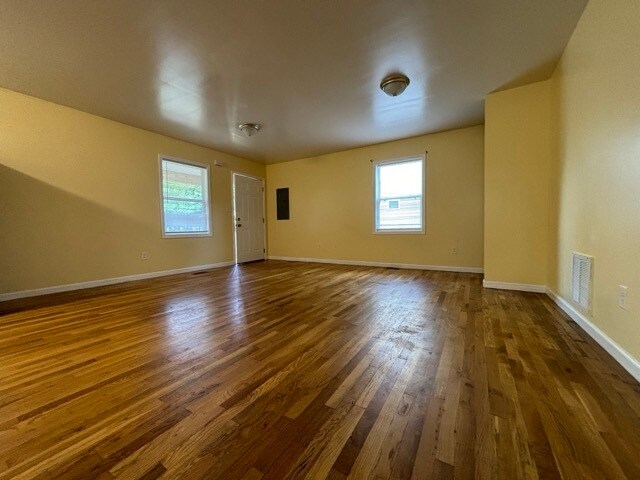 Foto del edificio - 314 Virginia Ave