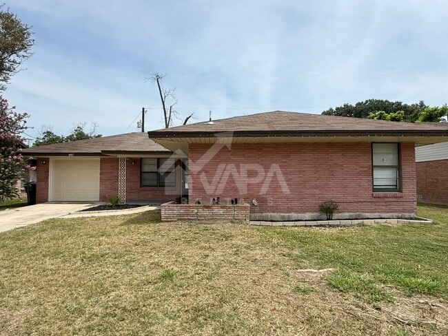 Photo - 4907 Stoneleigh Dr (San Antonio, TX) House