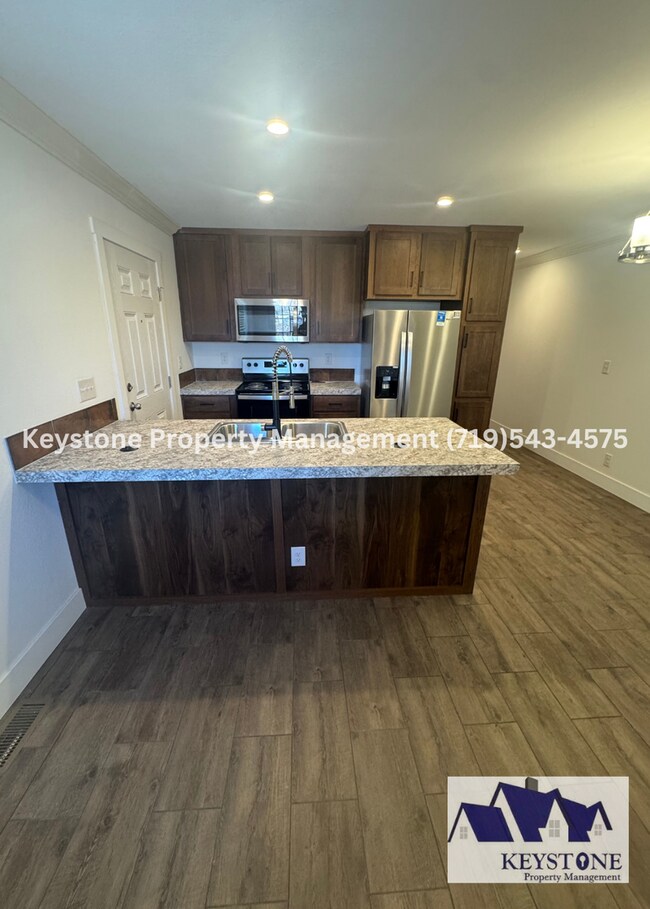 Foto del edificio - 632/634 Edna Lane