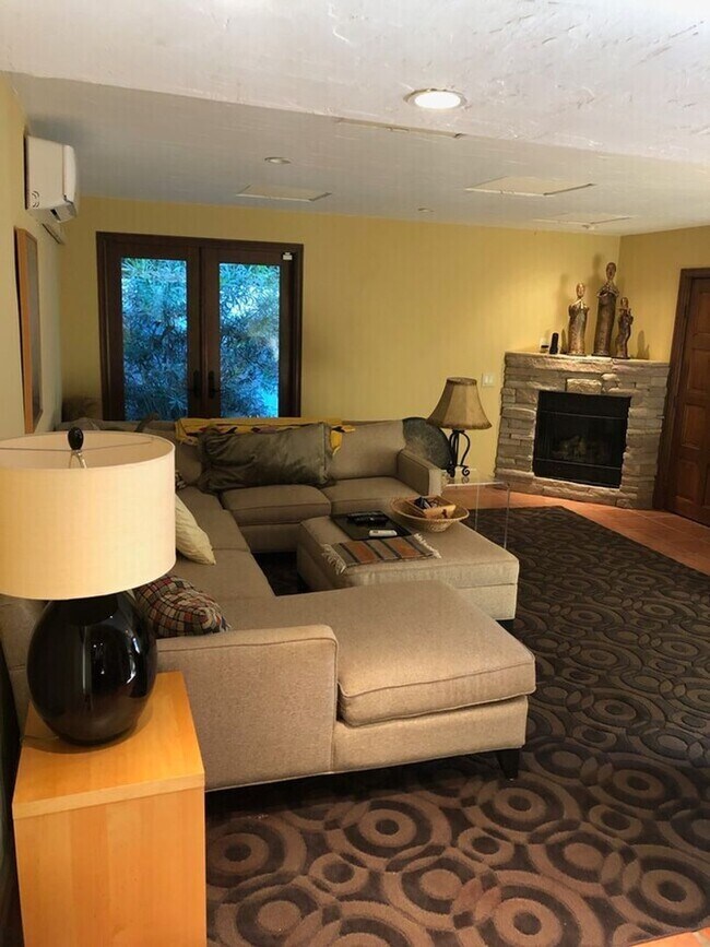 Foto del edificio - Beautiful oasis single family house with s...