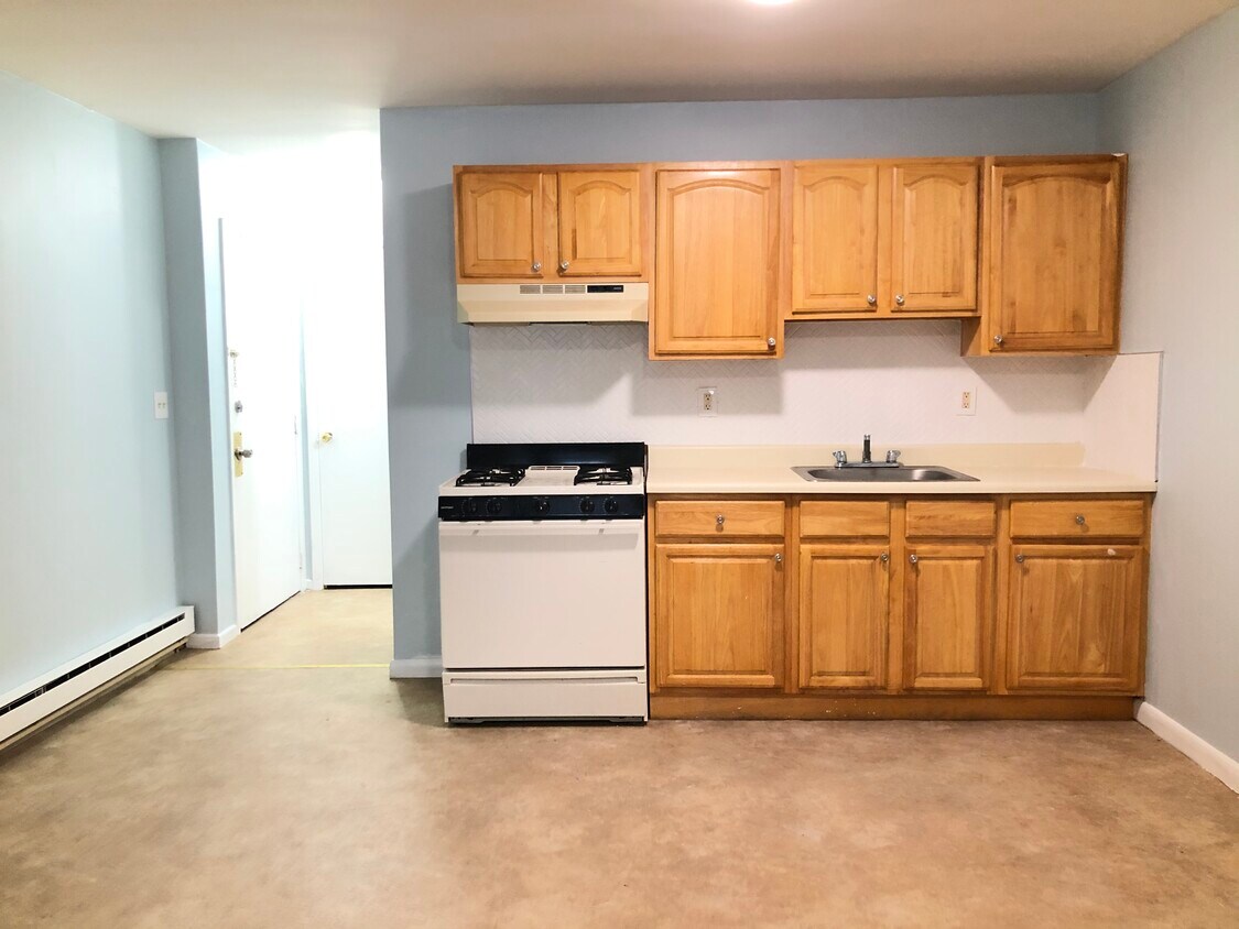 Primary Photo - 483 Avenue A