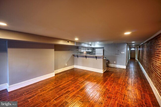 Foto del edificio - 50 T St NW