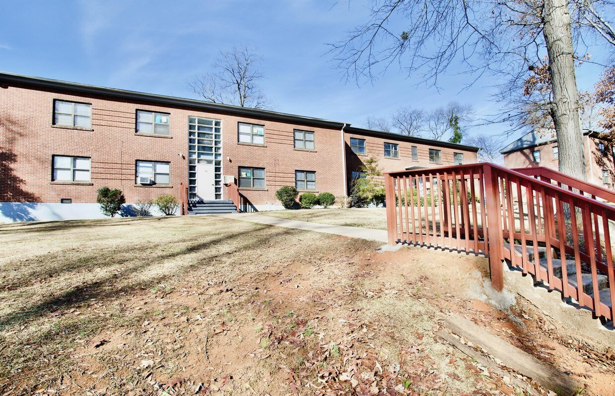 Primary Photo - 110 Morningside Dr
