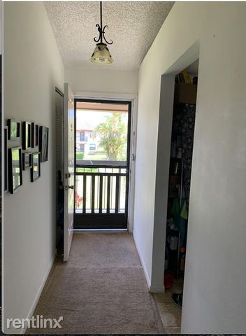 Foto del edificio - 2 br, 2 bath Condo - 22016 Palms Way Apt 206