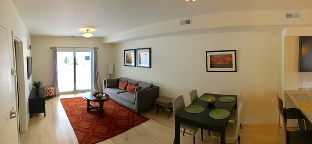 Foto principal - 780 E Ashland St