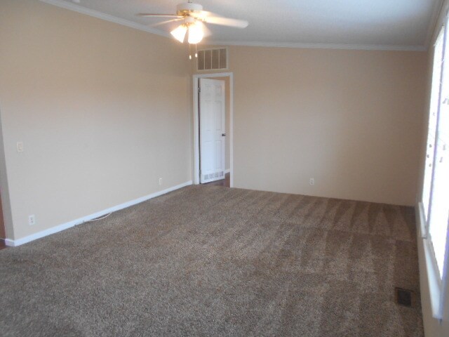Building Photo - 175 Morningside Dr