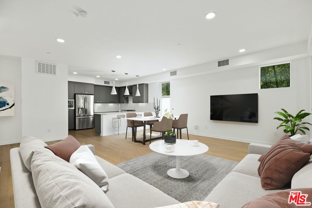 Foto principal - 11586 Gallery Ln