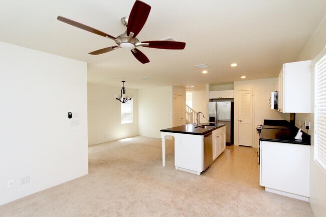 Building Photo - Desired Hoakalei-Kuapapa Single Family Home