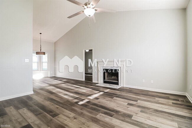 Building Photo - 3 br, 2 bath House - 4029 Rockside Hills Dr