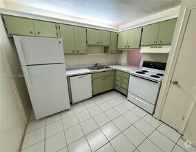 Building Photo - 2060 NW 48th Terrace