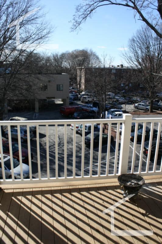 9 Gardner St Unit 3, Boston, MA 02134 Condo for Rent in Boston, MA