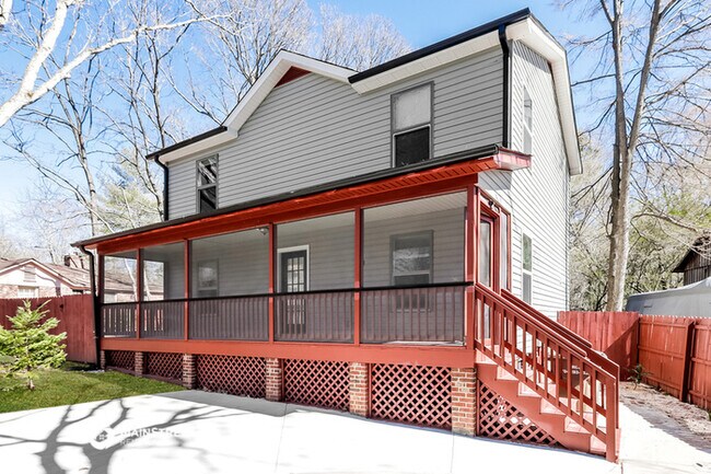 Foto del edificio - 514 Miller Dr