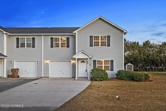 Building Photo - 252 Smallwood Rd