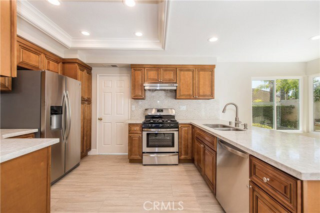 Building Photo - 17 Palermo