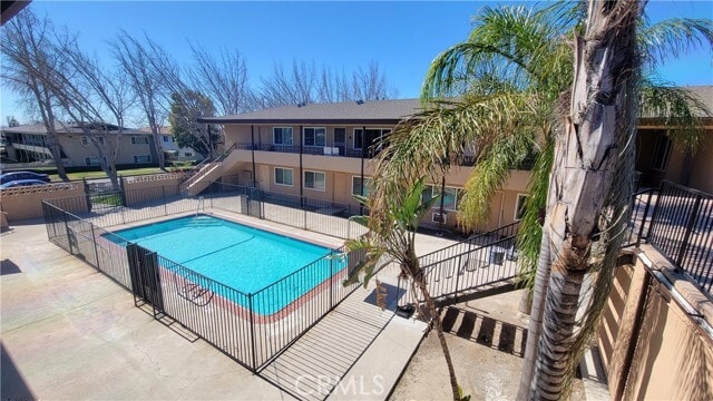 Building Photo - 811 Orchid Ct