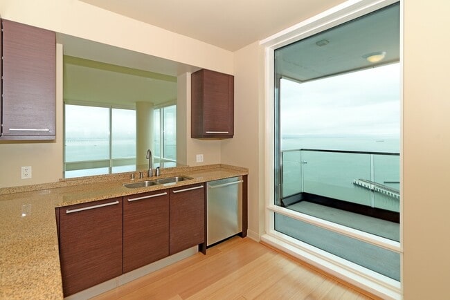 Photo - 425 1st St Apartment