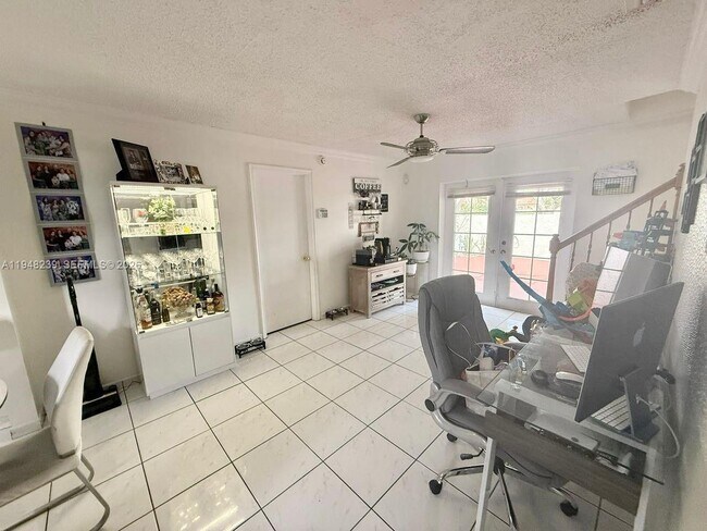 Foto del edificio - 6426 SW 134th Pl