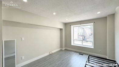Building Photo - 55 Collinsgrove Rd