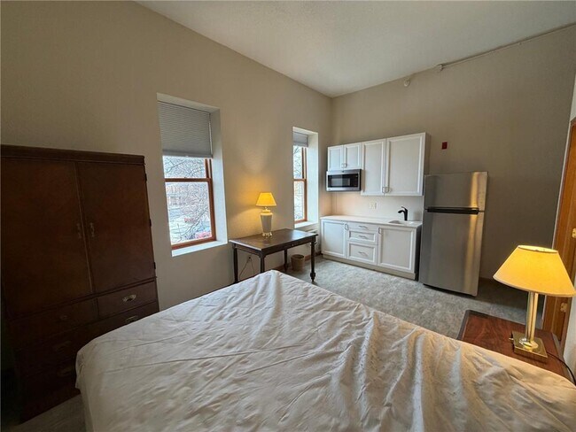 Foto del edificio - 542 Benson Ave SW