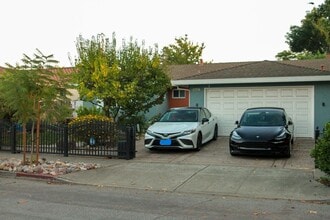 Building Photo - 1118 Bonner Ave